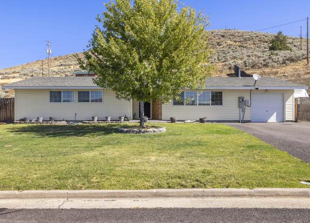 Property at 10047 Westbrook Dr, Klamath Falls, OR 97603, 3 beds, 1.5 baths