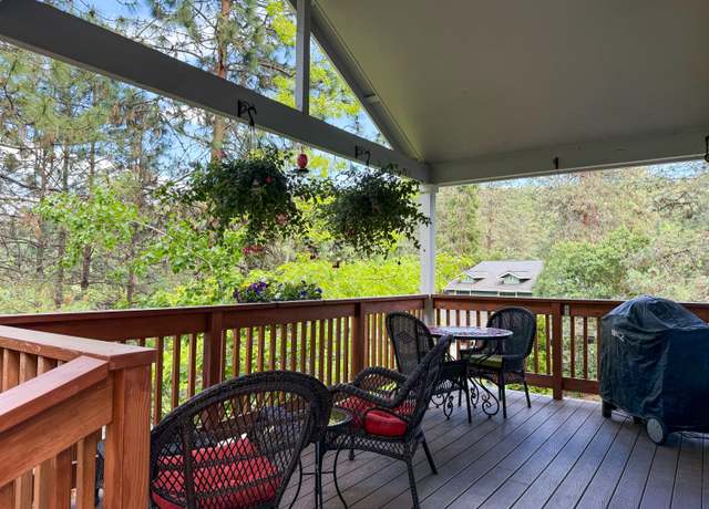 Property at 905 Hangman Way, Jacksonville, OR 97530, 3 beds, 2 baths