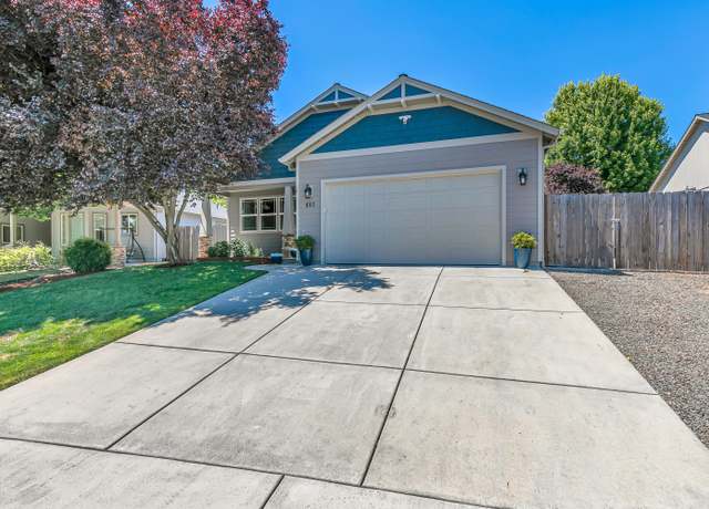 Property at 483 Sienna Hills Dr Dr, Eagle Point, OR 97524, 3 beds, 2 baths