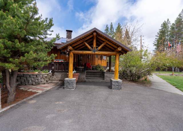 Property at 54651 Huntington Rd, Bend, OR 97707, 4 beds, 2.5 baths