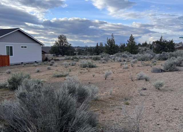 Property at 0 SE Greenleaf Ln #137, Madras, OR 97741