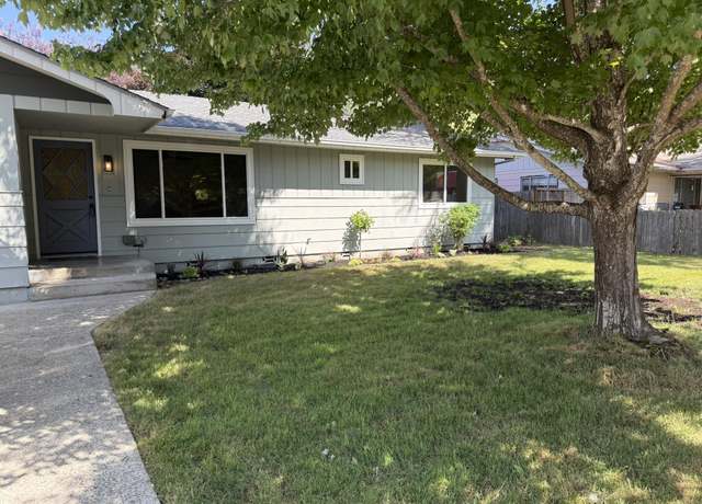 Property at 1651 Alexander Ln, Grants Pass, OR 97527, 3 beds, 2 baths