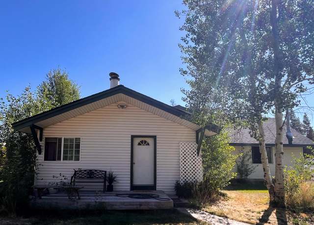 Property at 51332 Preble Way, La Pine, OR 97739, 3 beds, 1.5 baths
