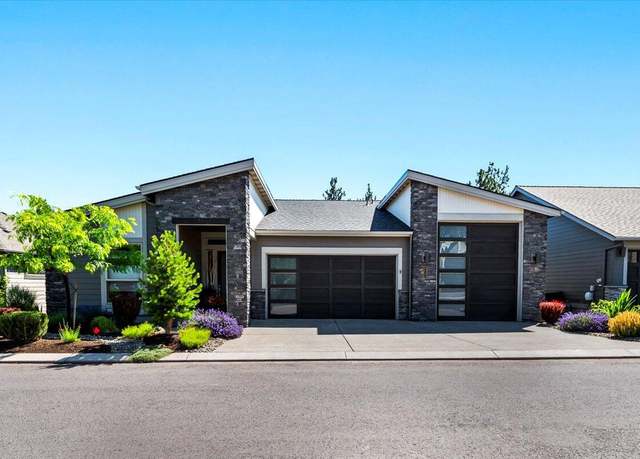 Property at 3124 NW Hidden Ridge Dr, Bend, OR 97703, 3 beds, 2 baths