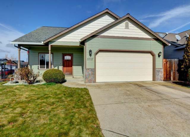 Property at 3717 Amelia Way, White City, OR 97503, 4 beds, 2.5 baths