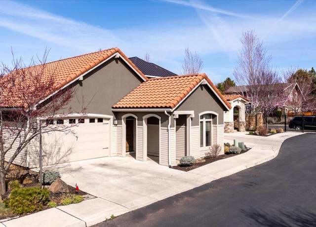 Property at 63144 NW Via Palazzo, Bend, OR 97703, 3 beds, 2 baths