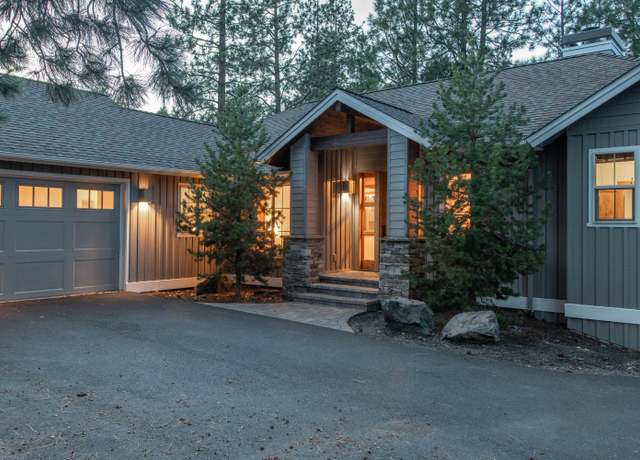 Property at 2834 NW Lakemont Dr, Bend, OR 97703, 3 beds, 2.5 baths