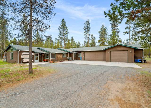 Property at 52505 Pine Dr, La Pine, OR 97739, 3 beds, 2 baths
