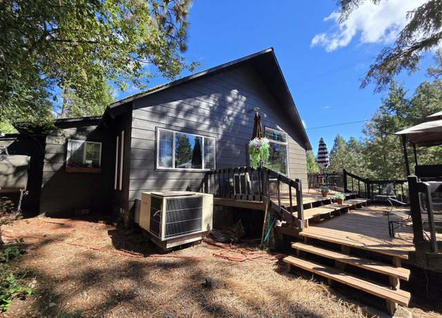 Property at 26328 Forest Park Ln, Klamath Falls, OR 97601, 2 beds, 3 baths