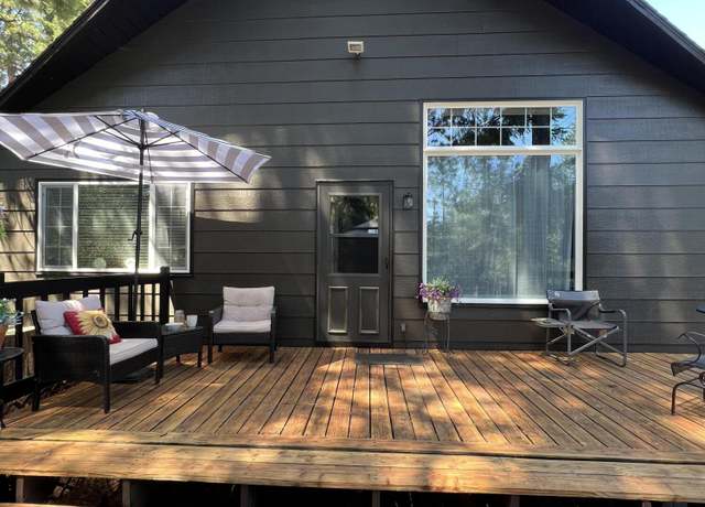 Property at 26328 Forest Park Ln, Klamath Falls, OR 97601, 2 beds, 3 baths