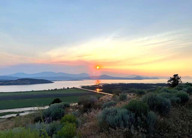 Property at 0 Hanks Marsh Vis Unit parcel 3, Klamath Falls, OR 97601