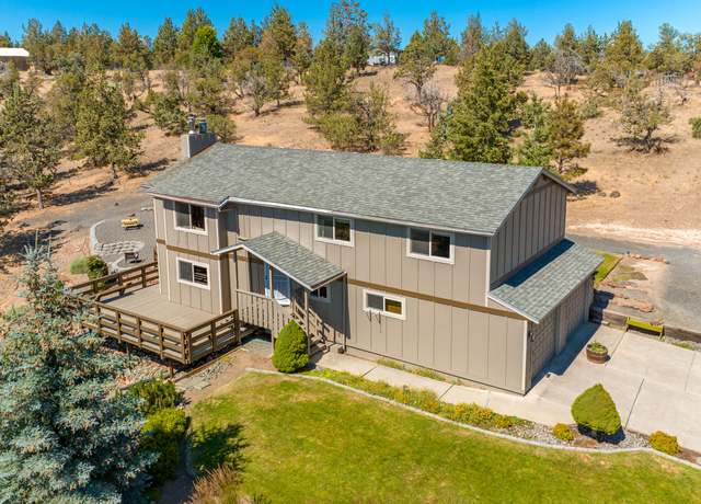 Property at 1896 SE Hoffman Dr, Madras, OR 97741, 3 beds, 2 baths
