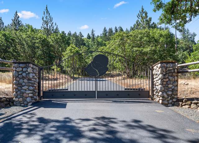 Property at 3039 Pearce Park Rd, Grants Pass, OR 97526