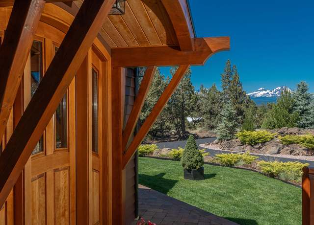 Property at 67134 Central St, Bend, OR 97703, 4 beds, 4 baths