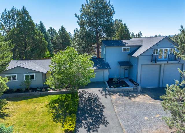 Property at 20821 SE West View Dr, Bend, OR 97702, 5 beds, 2.5 baths