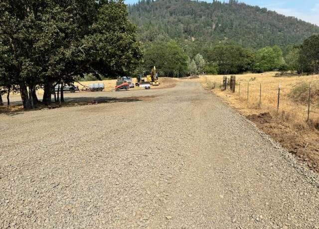 Property at 0 E Antelope Rd Unit 300,301, Eagle Point, OR 97524
