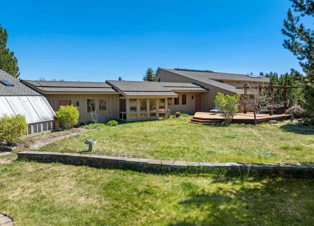 Property at 20875 Sholes Rd, Bend, OR 97702, 4 beds, 5.5 baths