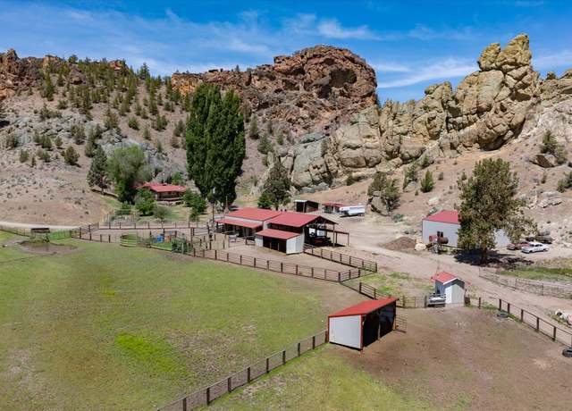 Property at 12750 SE Carey Ln, Prineville, OR 97754, 3 beds, 2 baths