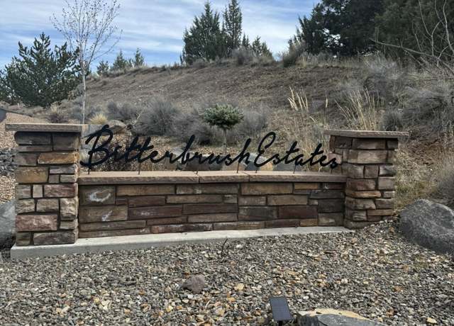 Property at 3700 NE Hilltop Ln, Madras, OR 97741