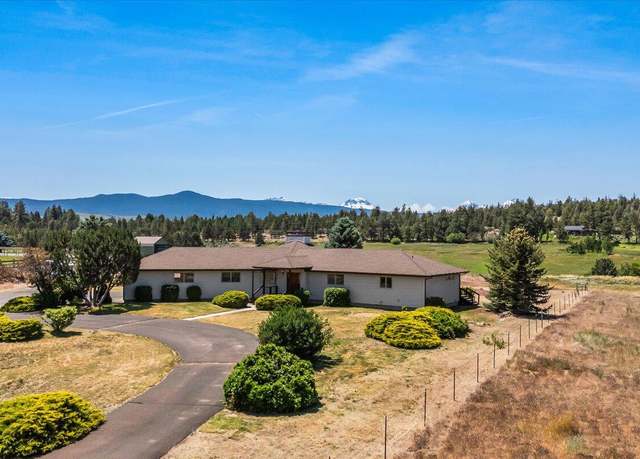 Property at 64515 Rock Springs Rd, Bend, OR 97703, 4 beds, 4 baths