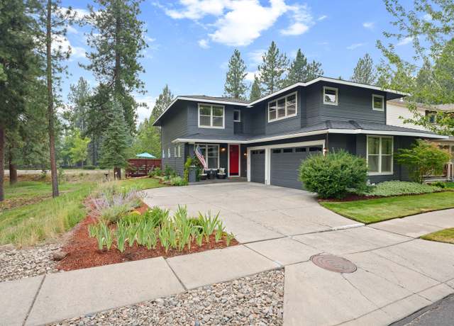 Property at 137 NW Outlook Vista Dr, Bend, OR 97703, 4 beds, 3.5 baths