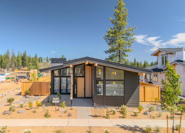 Property at 3318 NW Leavitt Ln, Bend, OR 97703, 3 beds, 3 baths