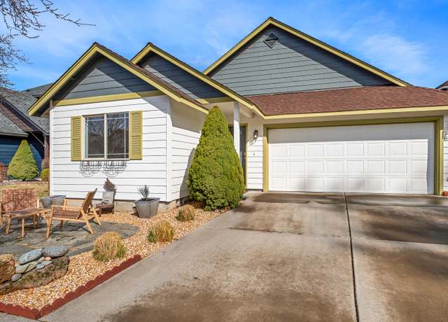 Property at 61020 Borden Dr, Bend, OR 97702, 3 beds, 2 baths