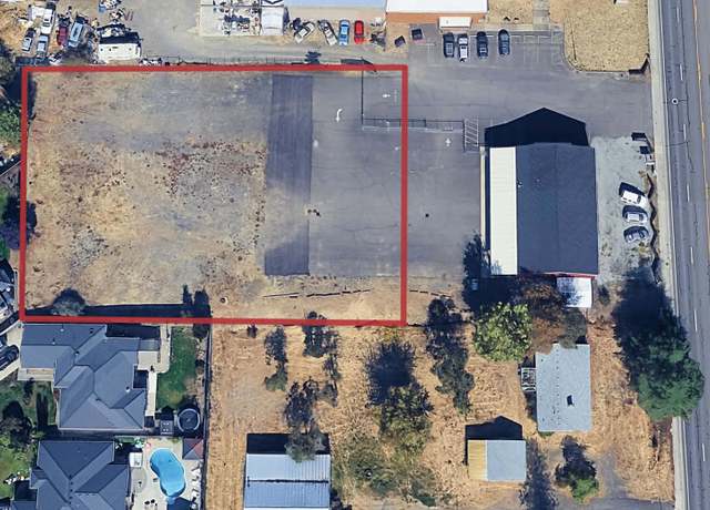 Property at 4399 Table Rock Rd, Central Point, OR 97502