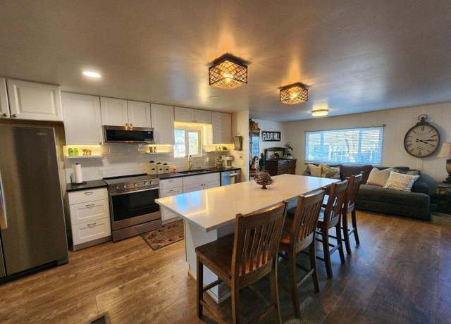 Property at 355 Colver Rd #75, Talent, OR 97540, 3 beds, 2 baths
