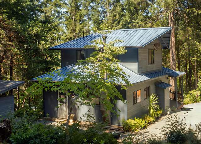 Property at 4901 Thompson Creek Rd, Selma, OR 97538, 1 bed, 2 baths