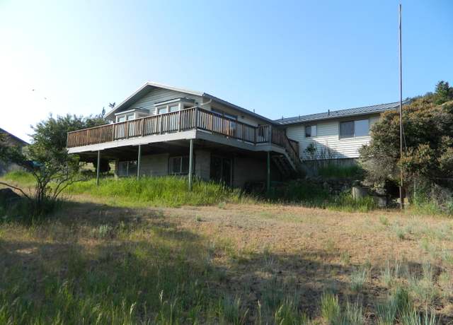 Property at 9542 Hill Rd, Klamath Falls, OR 97603, 3 beds, 2 baths