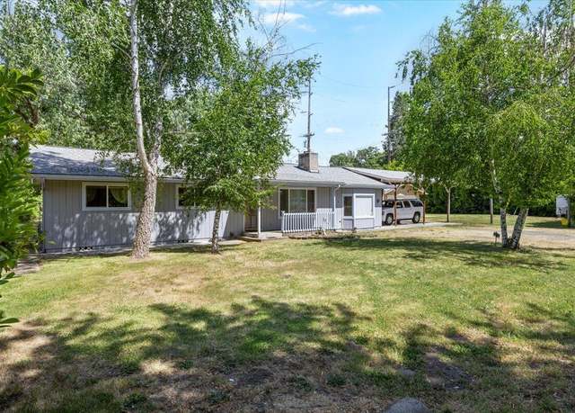 Property at 111 Glen Dr, Grants Pass, OR 97526, 3 beds, 2 baths