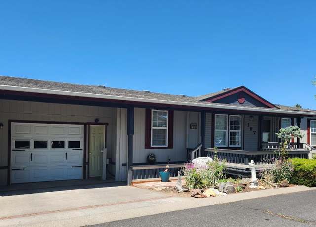 Property at 1001 SE 15th St #197, Bend, OR 97702, 3 beds, 2 baths