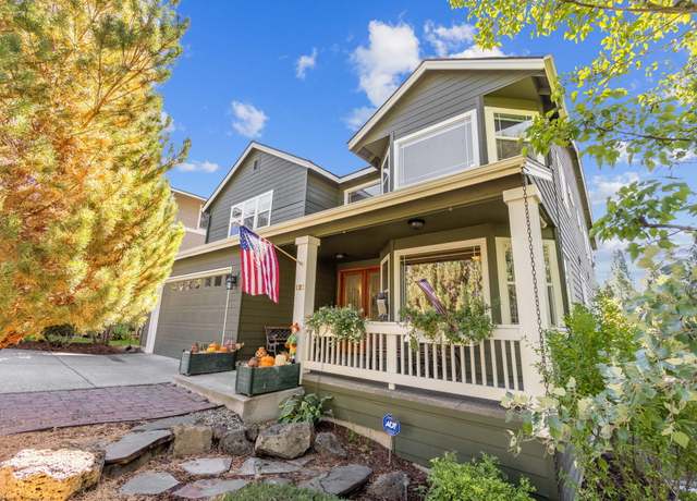 Photo of 121 NW Outlook Vista Dr, Bend, OR 97703