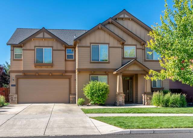 Property at 2786 NW Greenwood Ave, Redmond, OR 97756, 4 beds, 2.5 baths