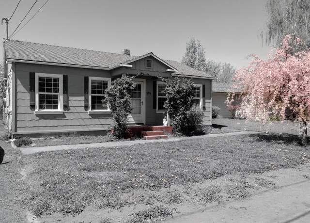 Property at 195 S Main St, Prineville, OR 97754, 2 beds, 1 bath