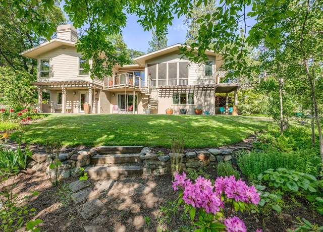 Property at 6268 Little Applegate Rd, Jacksonville, OR 97530, 4 beds, 4.5 baths