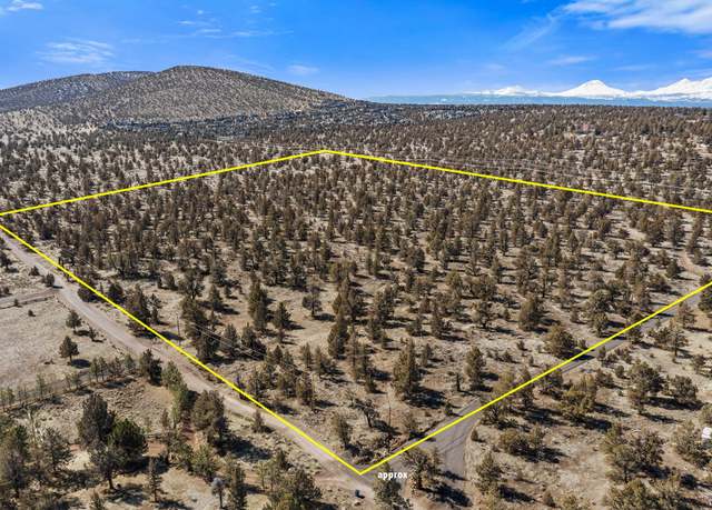 Property at 605 NW 95th St, Redmond, OR 97756