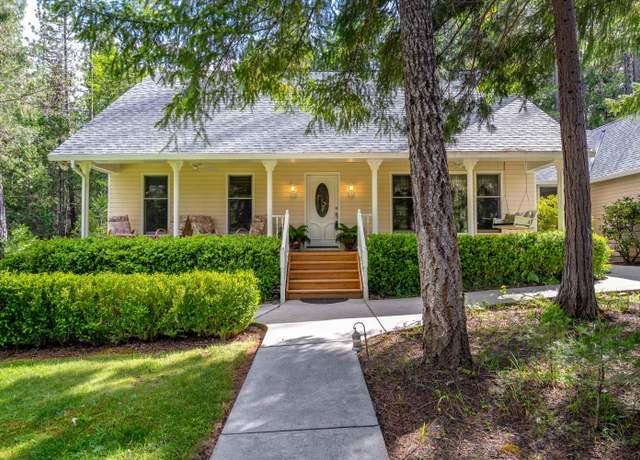 Property at 4235 Pleasant Creek Rd, Rogue River, OR 97537, 4 beds, 2.5 baths