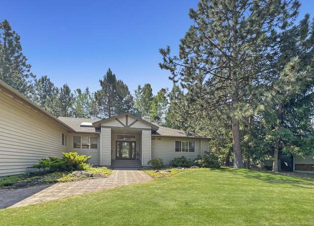Photo of 2876 NW Melville Dr, Bend, OR 97703