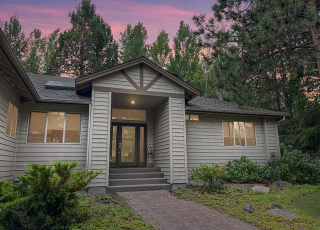 Property at 2876 NW Melville Dr, Bend, OR 97703, 3 beds, 2 baths