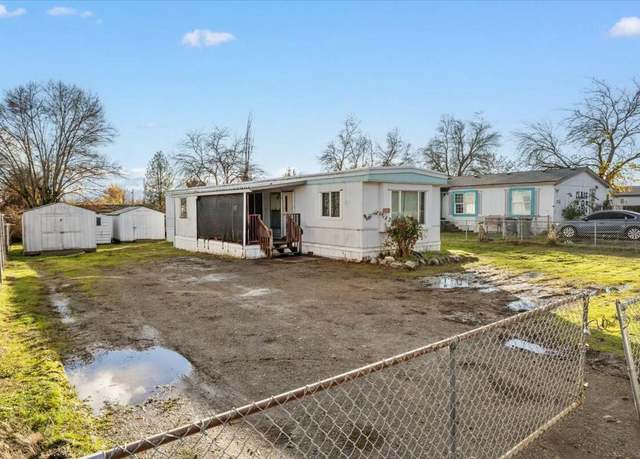 Property at 2548 Antelope Rd, White City, OR 97503, 3 beds, 2 baths