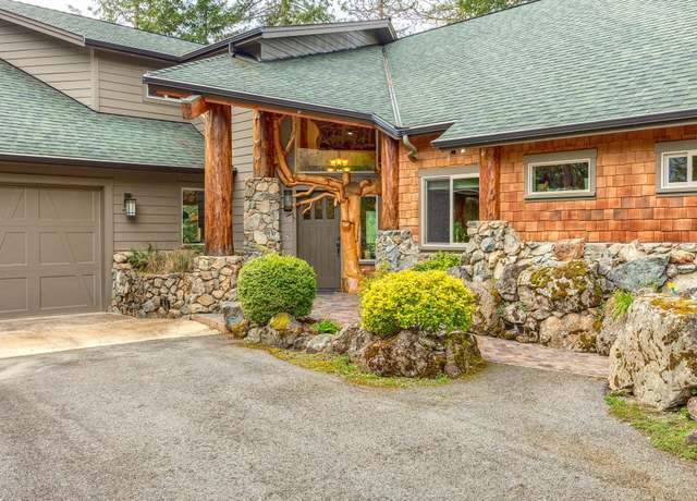 Property at 211 Shorthorn Gulch Rd, Grants Pass, OR 97526, 3 beds, 3.5 baths