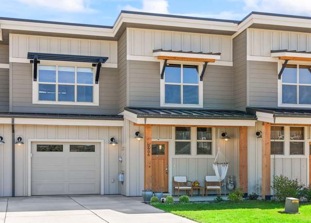 Property at 3606 SW Badger Ave, Redmond, OR 97756, 3 beds, 2.5 baths