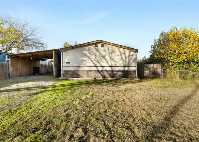 Property at 2581 Terrmont St, White City, OR 97503, 4 beds, 2 baths