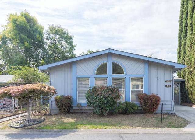 Property at 115 NW Wrightwood Cir, Grants Pass, OR 97526, 2 beds, 2 baths