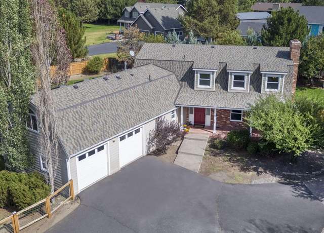 Property at 61266 Mount Vista Dr, Bend, OR 97702, 5 beds, 4 baths