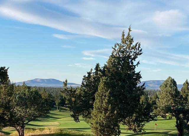 Property at 8505 Golden Pheasant Ct, Redmond, OR 97756, 3 beds, 2.5 baths