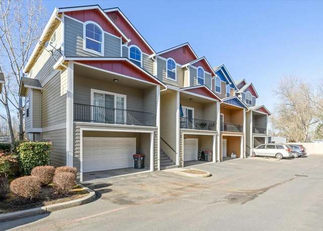 Property at 411 Berrydale Ave #7, Medford, OR 97501, 3 beds, 2.5 baths