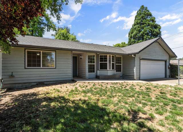 Property at 1705 Dakota Ave, Medford, OR 97501, 3 beds, 2 baths